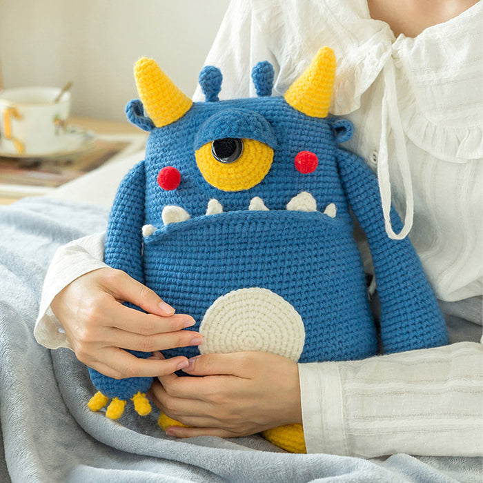 Amigurumi Animal Monster Pillow Blanket Crochet Kit