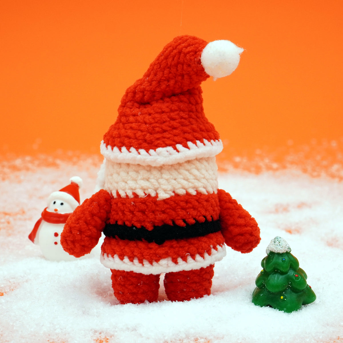 A Cute Amigurumi Santa Claus Toy Crochet Kit