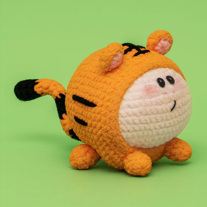 12 Chinese Zodiac Tiger Crochet Kit